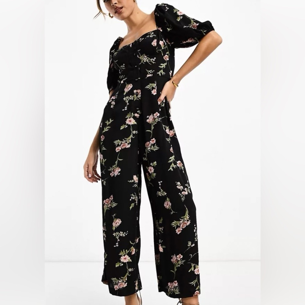 ASOS DESIGN Petite milkmaid jumpsuit in floral print